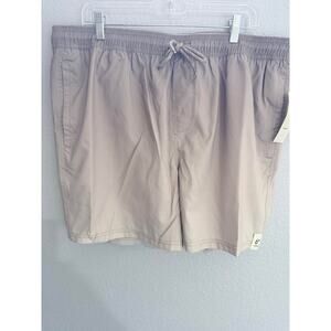 No boundaries swimming trunks with elastic waist and extra large.